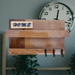 Repisa con estante madera natural